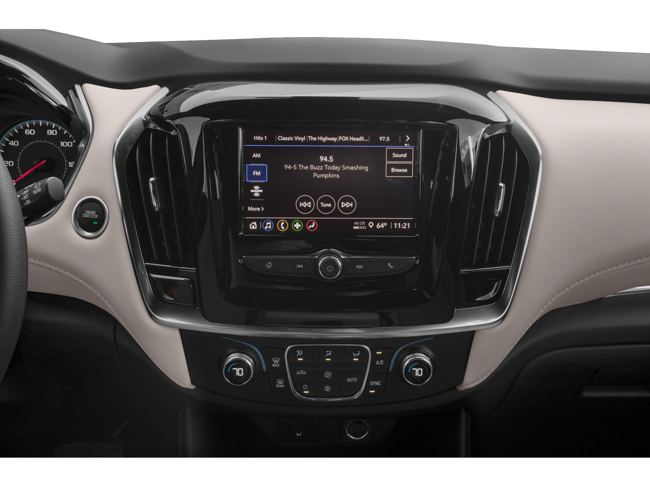 2022 Chevrolet Traverse Base